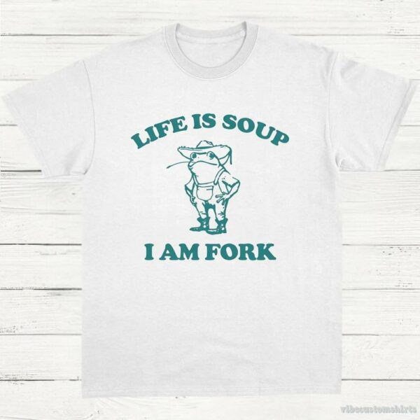 Life Is Soup I Am Fork Frog Vintage T-Shirt